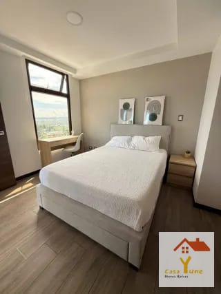 Apartamento en alquiler zona 10 Niko Amueblado — Apartamento en Alquiler en Niko 10, Zona 10, Guatemala, Ciudad — miniatura 2 de 11