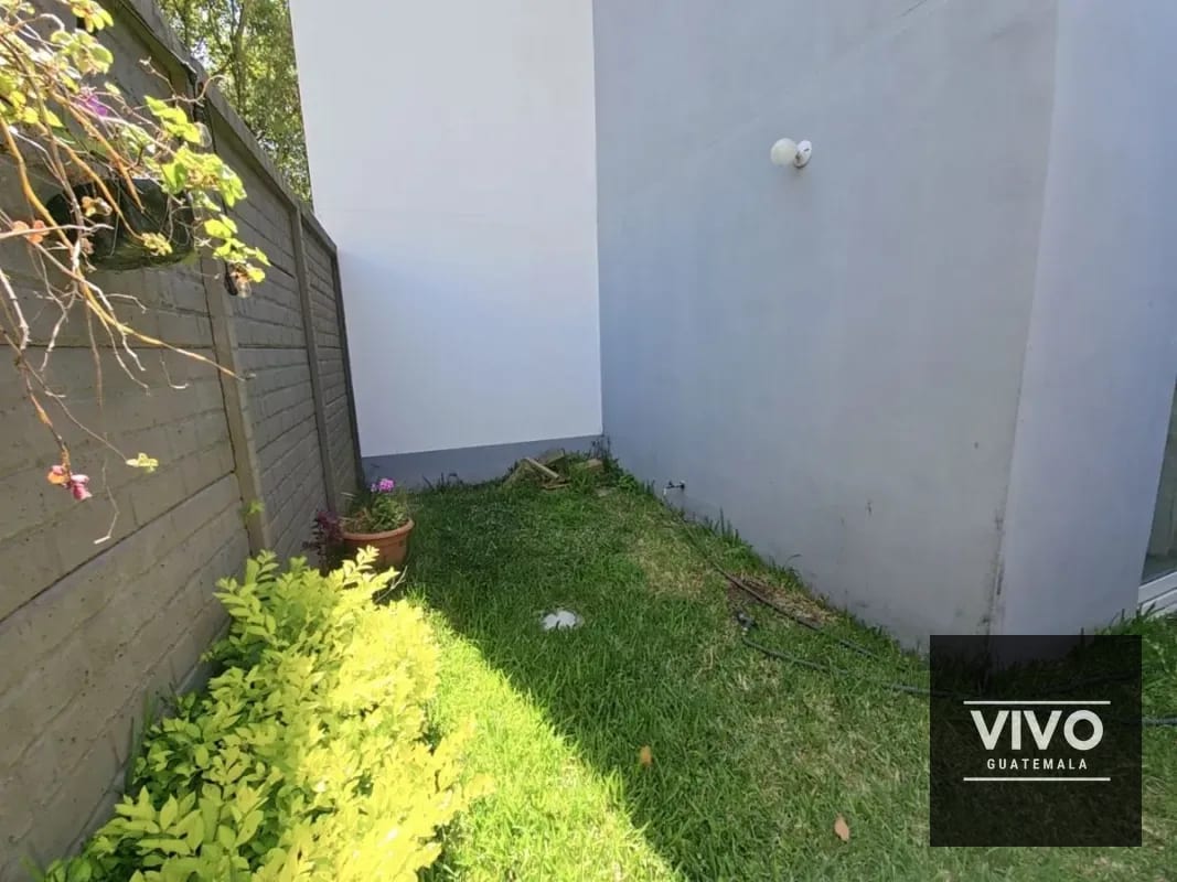 Se vende apartamento, 3 hab con jardín, Sakai San Cristóbal — Apartamento en Venta en Sakai, Zona 1 Mixco, Guatemala, Ciudad — foto 2 de 16