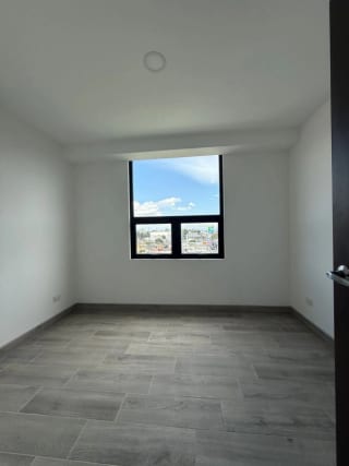 Apartamento para estrenar en Z 5 . Línea blanca completa y aires acondicionados — Apartamento en Alquiler en Zona 5, Guatemala, Ciudad — miniatura 8 de 11