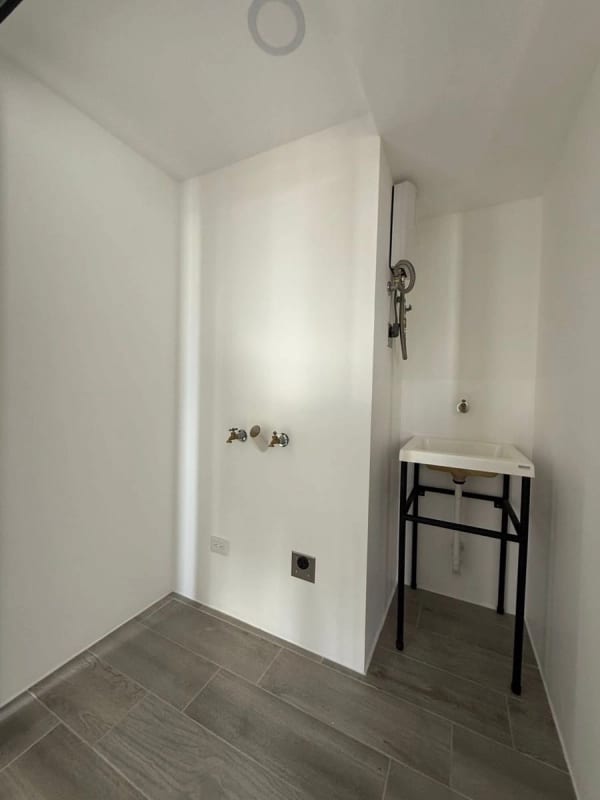 Apartamento para estrenar en Z 5 . Línea blanca completa y aires acondicionados — Apartamento en Alquiler en Zona 5, Guatemala, Ciudad — foto 4 de 11