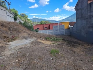Terreno en Bella Vista Jocotenango con Hermosas Vistas — Terreno en Venta en Antigua, Sacatepéquez — miniatura 6 de 9