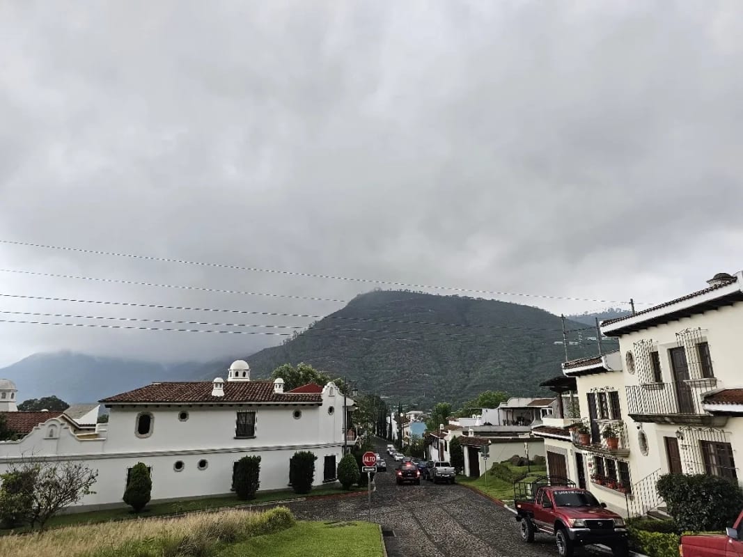 Terreno en Bella Vista Jocotenango con Hermosas Vistas — Terreno en Venta en Antigua, Sacatepéquez — foto 3 de 9