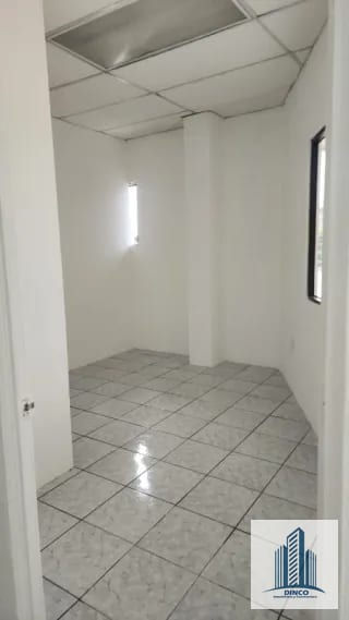 Alquilo Ofi-Bodega en Z.6 de Villa Nueva — Bodega / Ofibodega en Alquiler en Villa Nueva, Guatemala, Ciudad — miniatura 2 de 6