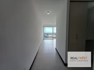 Apartamento en renta San Mateo zona 7 — Apartamento en Alquiler en Zona 7, Guatemala, Ciudad — miniatura 7 de 14