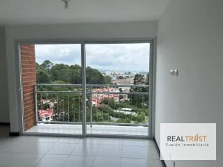 Apartamento en renta San Mateo zona 7 — Apartamento en Alquiler en Zona 7, Guatemala, Ciudad — miniatura 5 de 14