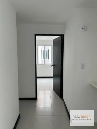 Apartamento en renta San Mateo zona 7 — Apartamento en Alquiler en Zona 7, Guatemala, Ciudad — miniatura 3 de 14