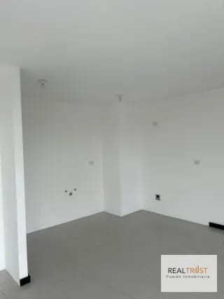 Apartamento en renta San Mateo zona 7 — Apartamento en Alquiler en Zona 7, Guatemala, Ciudad — miniatura 2 de 14