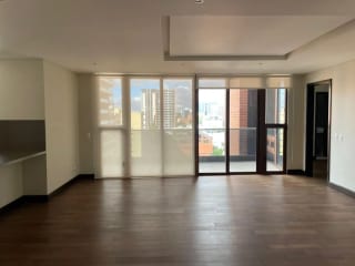 Alquiler de Apartamento en Edificio Zona 14 — Apartamento en Alquiler en Santa Inés, Zona 14, Guatemala, Ciudad — miniatura 8 de 8