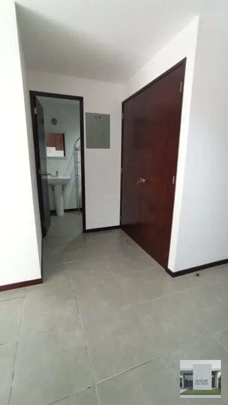 CASA TRES, Apartamento en Venta de Un Dormitorio en Zona 3 — Apartamento en Venta en Zona 3, Guatemala, Ciudad — foto 3 de 8