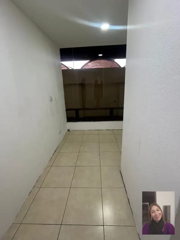 Oficinas/Clinicas Géminis 10, Recién remodeladas — Oficina en Alquiler en Géminis 10, Zona 10, Guatemala, Ciudad — foto 1 de 11