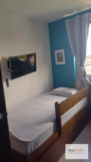 Apartamento AMUEBLADO en renta zona 10 — Apartamento en Alquiler en Zona 10, Guatemala, Ciudad — miniatura 4 de 10