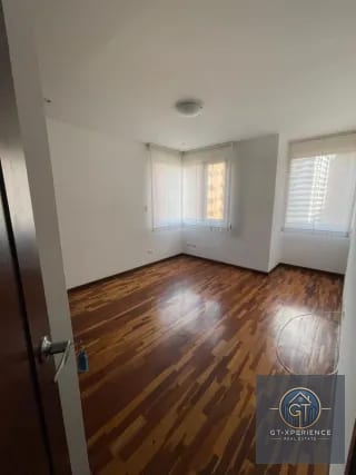 Apartamento en renta en edificio Torre Quattro, zona 14 — Apartamento en Alquiler en Torre Quattro, Zona 14, Guatemala, Ciudad — miniatura 12 de 13
