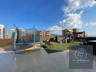 Apartamento en renta en edificio Torre Quattro, zona 14 — Apartamento en Alquiler en Torre Quattro, Zona 14, Guatemala, Ciudad — miniatura 2 de 13