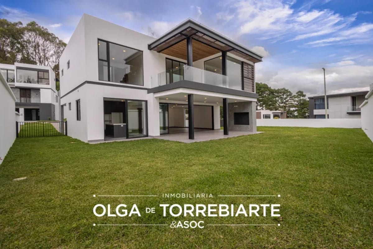 Casa en venta Sauces de El Pulté, Zona 16 — Casa en Venta en El Pulté Ecuestre, Zona 16, Guatemala, Ciudad — foto 9 de 16