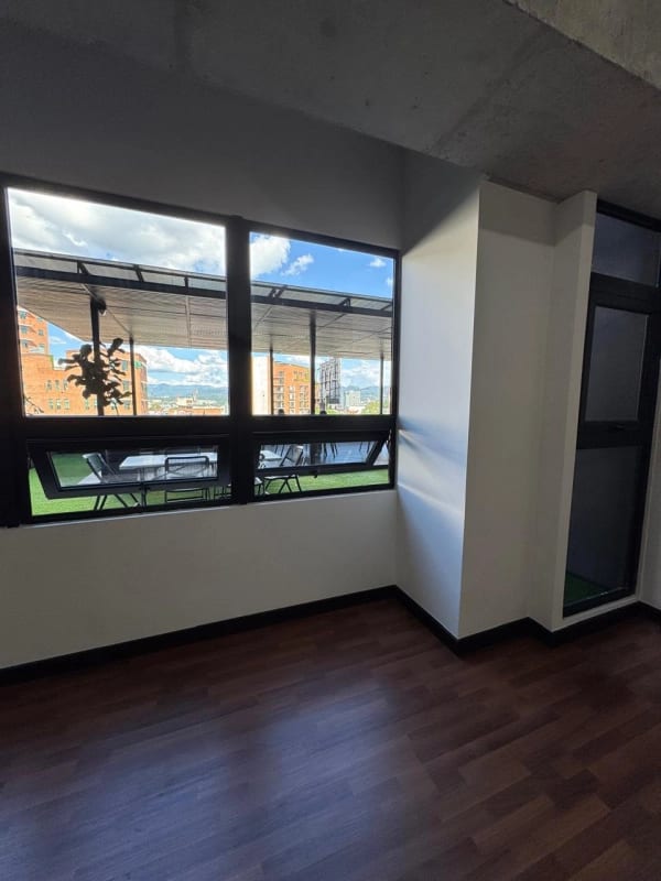 Oficina en renta en Edificio Septimo zona 4 — Oficina en Alquiler en Zona 4, Guatemala, Ciudad — foto 3 de 7