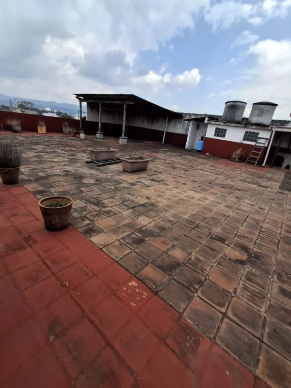 Edificio en Renta - Capuano zona 1 — Edificio en Alquiler en Zona 1, Guatemala, Ciudad — foto 2 de 6