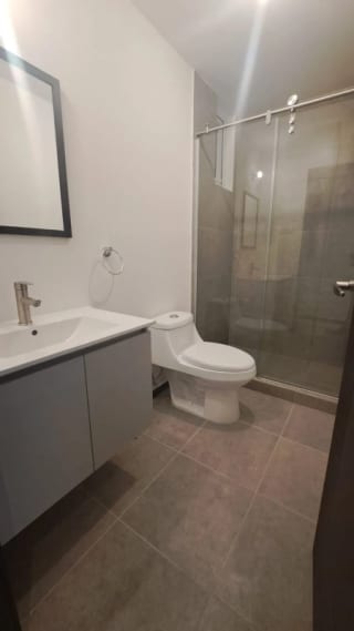 Se alquila apartamento, 2 habitaciones, Parque San Jorge zona 11 Ciudad Guatemala — Apartamento en Alquiler en Parque San Jorge, Zona 11, Guatemala, Ciudad — miniatura 11 de 16