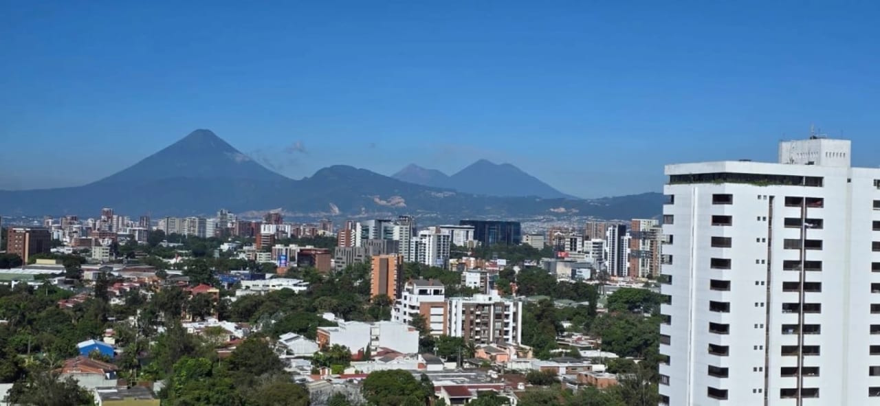 HERMOSO APARTAMENTO EN VENTA ZONA 15  BADEN — Apartamento en Venta en Baden, Zona 15, Guatemala, Ciudad — foto 2 de 13