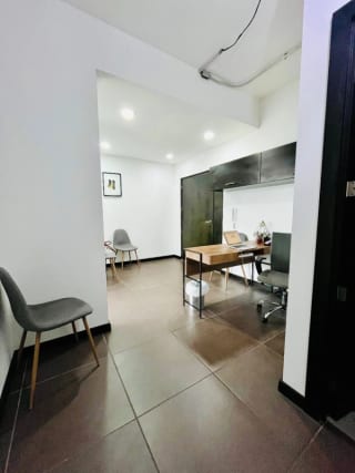Zona 15 Vendo Oficina Edificio Domani — Edificio en Venta en Domani, Zona 15, Guatemala, Ciudad — miniatura 1 de 5
