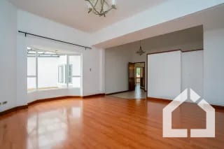 Amplia casa de 4 habitaciones en Residenciales San Miguel, km. 16.5 entrada a Olmeca — Casa en Venta en Carretera a El Salvador, Guatemala, Ciudad — miniatura 8 de 17