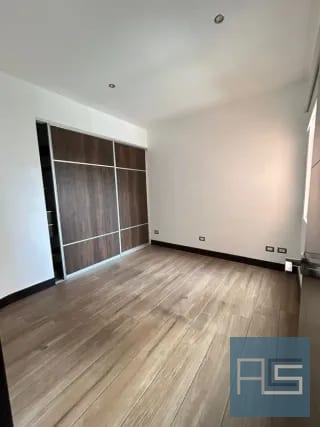 Apartamento en Venta, zona 10 cerca de Oakland Mall, La Estación, Diagonal 6 — Apartamento en Venta en Vivalt, Zona 10, Guatemala, Ciudad — miniatura 7 de 15