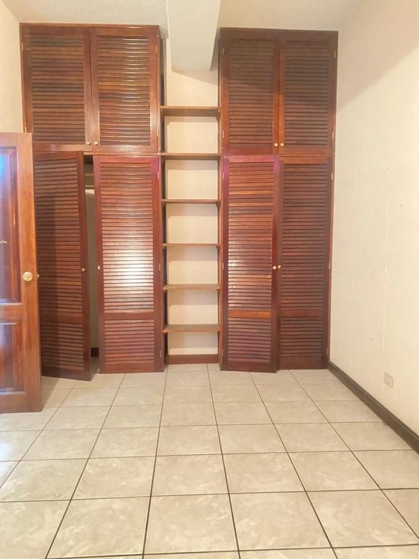 Edificio Zona 15 en  Venta — Edificio en Venta en Zona 15, Guatemala, Ciudad — foto 7 de 11