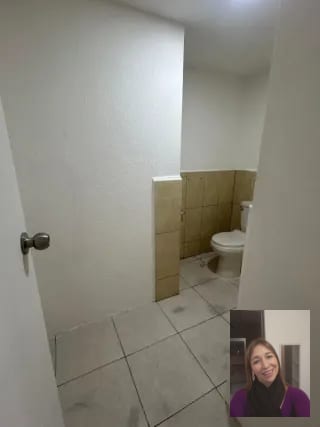 2 oficinas alquiler Géminis Z 10 — Oficina en Alquiler en Zona 10, Guatemala, Ciudad — miniatura 12 de 17