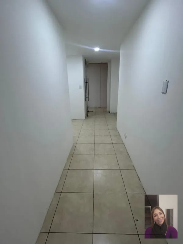 2 oficinas alquiler Géminis Z 10 — Oficina en Alquiler en Zona 10, Guatemala, Ciudad — foto 10 de 17