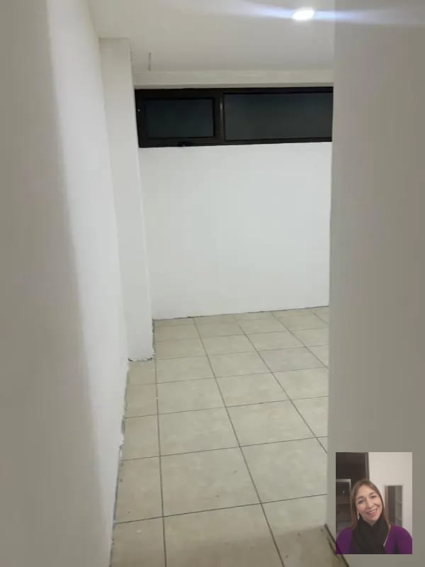 2 oficinas alquiler Géminis Z 10 — Oficina en Alquiler en Zona 10, Guatemala, Ciudad — foto 3 de 17
