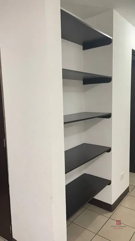 Venta apartamento Torre Martí zona 6 — Apartamento en Venta en Torre Martí, Zona 6, Guatemala, Ciudad — foto 6 de 8
