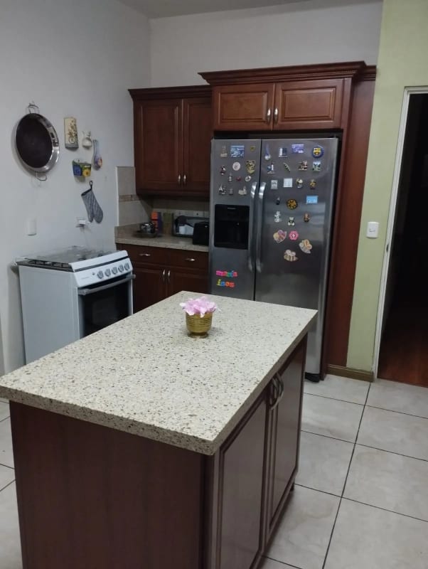 Venta de amplia y elegante casa en Terravista, Carretera a El Salvador — Casa en Venta en Terravista, Carretera a El Salvador, Guatemala, Ciudad — foto 2 de 14