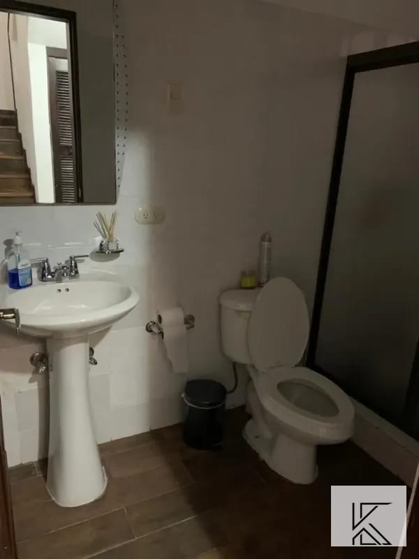 Hermosa Casa en venta en Santa Rosalia km 12.5 CAES — Casa en Venta en Santa Rosalia La Laguna, Carretera a El Salvador, Guatemala, Ciudad — foto 6 de 9