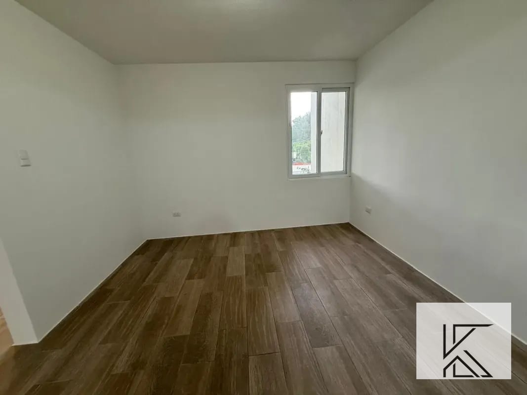 Casa en Venta en Proyecto los Pinabetes, Closter los Eucaliptos, Carretera al Salvador — Casa en Venta en Los Pinabetes, Carretera a El Salvador, Guatemala, Ciudad — foto 10 de 17