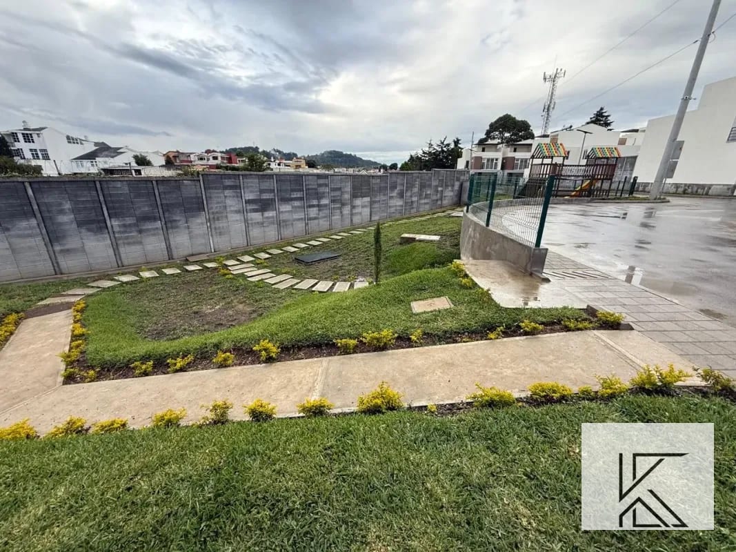 Casa en Venta en Proyecto los Pinabetes, Closter los Eucaliptos, Carretera al Salvador — Casa en Venta en Los Pinabetes, Carretera a El Salvador, Guatemala, Ciudad — foto 12 de 17