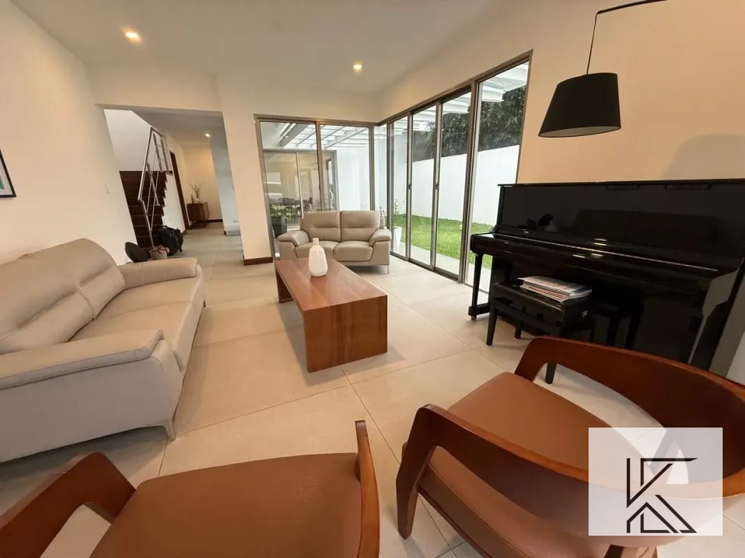 Casa Minimalista en San Jose Pinula — Casa en Venta en San José Pinula, Guatemala, Ciudad — foto 1 de 17