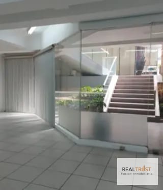 Local en Renta edificio Murano Center — Local en Alquiler en Murano Center, Zona 10, Guatemala, Ciudad — miniatura 1 de 2