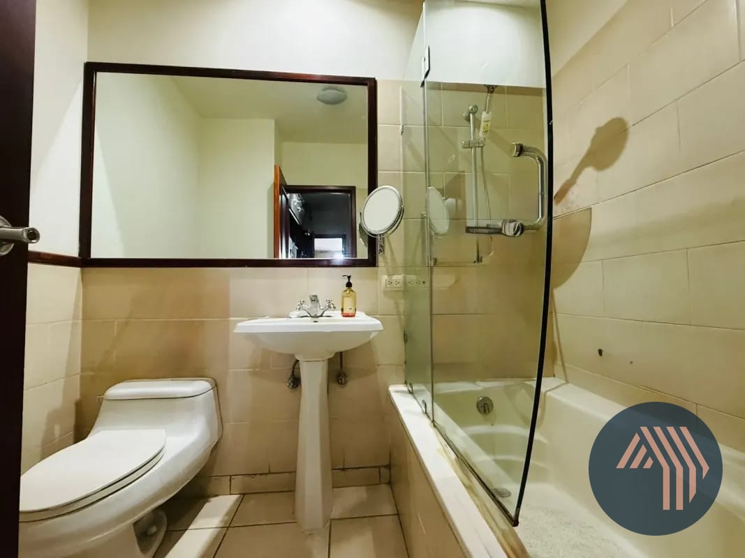 VENTA DE CÉNTRICO Y AMPLIO APARTAMENTO - BENEVENTO, ZONA 14 — Apartamento en Venta en Benevento, Zona 14, Guatemala, Ciudad — foto 6 de 17