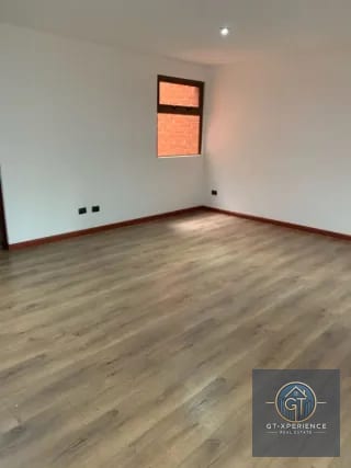 Lindo y amplio apartamento en La Montaña, zona 16 — Apartamento en Alquiler en Zona 16, Guatemala, Ciudad — miniatura 8 de 14