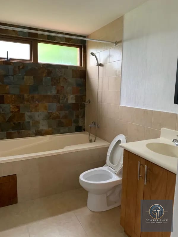 Lindo y amplio apartamento en La Montaña, zona 16 — Apartamento en Alquiler en Zona 16, Guatemala, Ciudad — foto 5 de 14