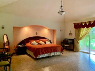 🏠Se vende casa de un nivel con hermoso jardín, en Casa y Campo, Carretera a El Salvador — Casa en Venta en Carretera a El Salvador, Guatemala, Ciudad — miniatura 16 de 17
