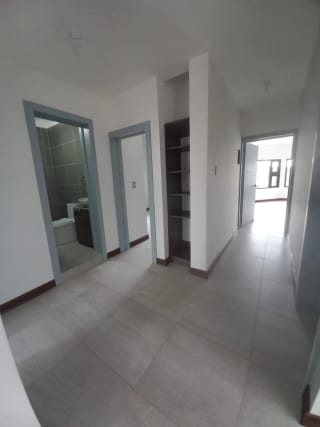 🏡 Casa de lujo con apartamento independiente – Km 19 Carretera a San José Pinula — Casa en Venta en km 16-20, Carretera a El Salvador, Guatemala, Ciudad — miniatura 15 de 17