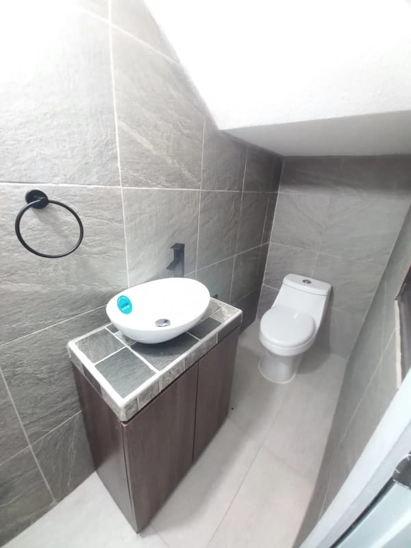 🏡 Casa de lujo con apartamento independiente – Km 19 Carretera a San José Pinula — Casa en Venta en km 16-20, Carretera a El Salvador, Guatemala, Ciudad — foto 6 de 17