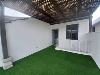 🏡 Casa de lujo con apartamento independiente – Km 19 Carretera a San José Pinula — Casa en Venta en km 16-20, Carretera a El Salvador, Guatemala, Ciudad — miniatura 2 de 17