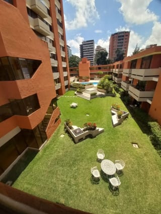 🏠 ¡Tu nuevo hogar en Zona 10! Apartamento en VENTA – Edificio Villa Real — Apartamento en Venta en Villareal, Zona 10, Guatemala, Ciudad — miniatura 6 de 16