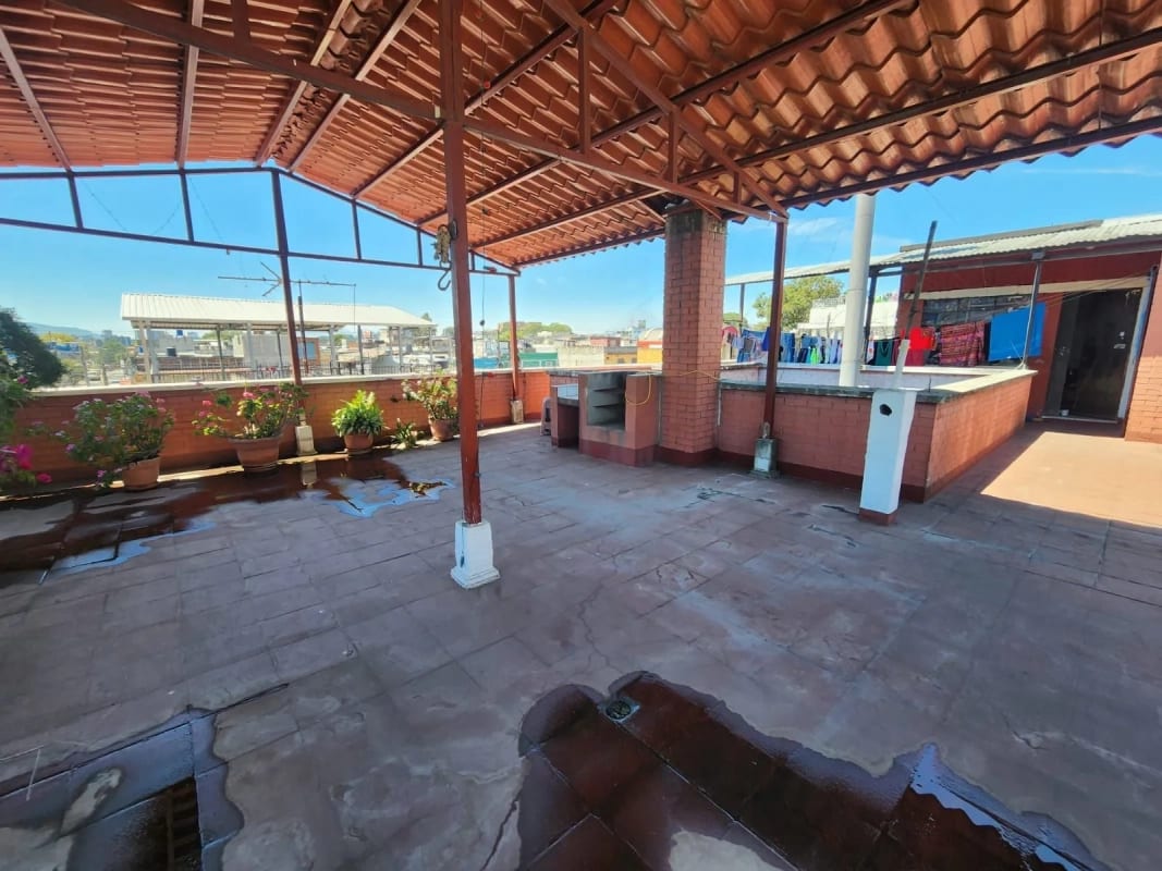 🏡 ¡Casa en venta en Zona 5, a pocos metros del Boulevard Asunción! — Casa en Venta en Zona 5, Guatemala, Ciudad — foto 3 de 14
