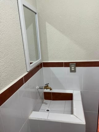 🏢 Oficina REMODELADA en renta – Zona 9 — Oficina en Alquiler en Zona 9, Guatemala, Ciudad — miniatura 7 de 8