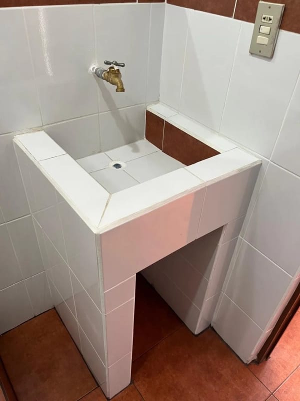 🏢 Oficina REMODELADA en renta – Zona 9 — Oficina en Alquiler en Zona 9, Guatemala, Ciudad — foto 6 de 8