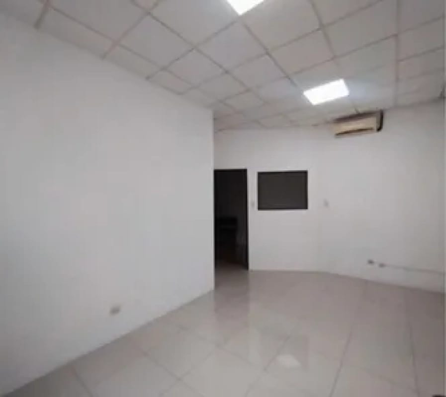 Oficina en Renta – Zona 13, Avenida Hincapié. Oficina 1 “A”, ¡lista para usar o adaptar según tus necesidades! — Oficina en Alquiler en Zona 13, Guatemala, Ciudad — foto 4 de 4