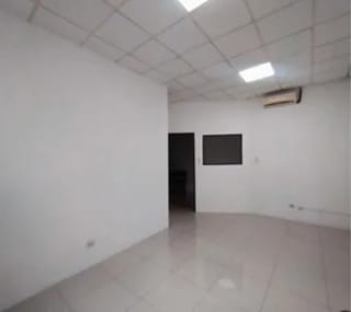 Oficina en Renta – Zona 13, Avenida Hincapié. Oficina 1 “A”, ¡lista para usar o adaptar según tus necesidades! — Oficina en Alquiler en Zona 13, Guatemala, Ciudad — miniatura 4 de 4