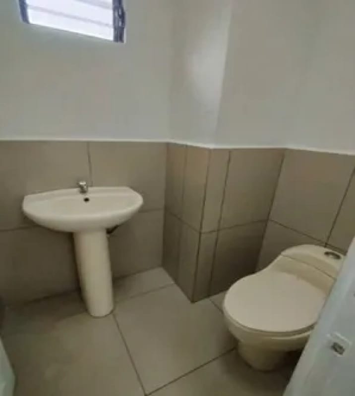 🏢 Oficina en Renta – Zona 13, Avenida Hincapié ¡Amplia, funcional y lista para usar! 📍 — Oficina en Alquiler en Zona 13, Guatemala, Ciudad — foto 2 de 7